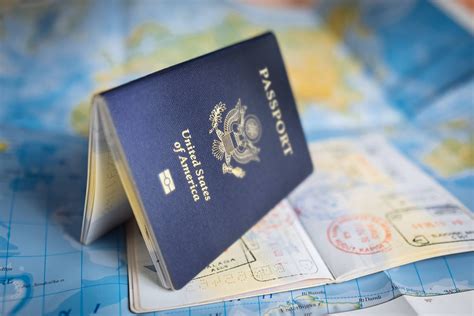 Type of visa .